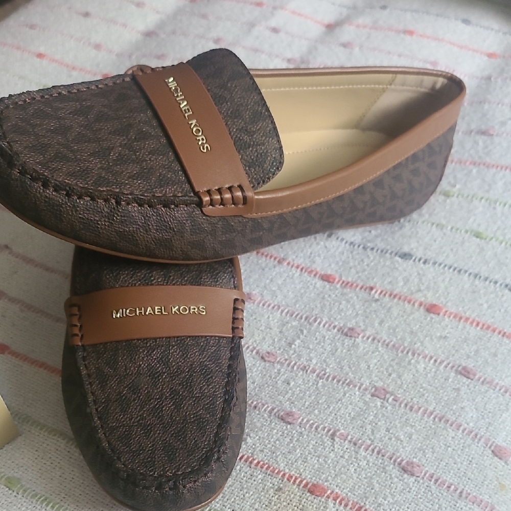 Michael Kors Leopard Print and Tan Loafers - Picture 5 of 5